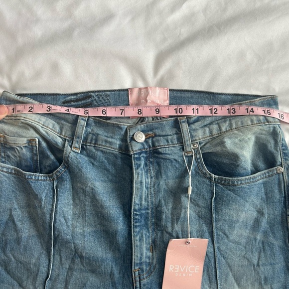 NEW with tags Revice Venus Star Jeans - Picture 8 of 9
